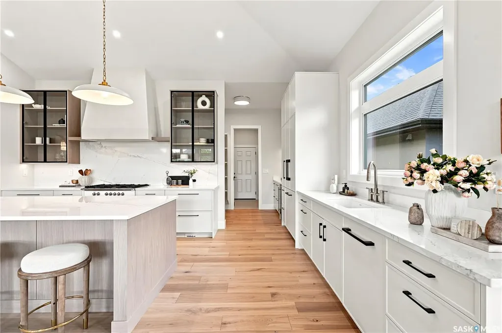 602 Cartwright Street Saskatoon SK S7T 0G5