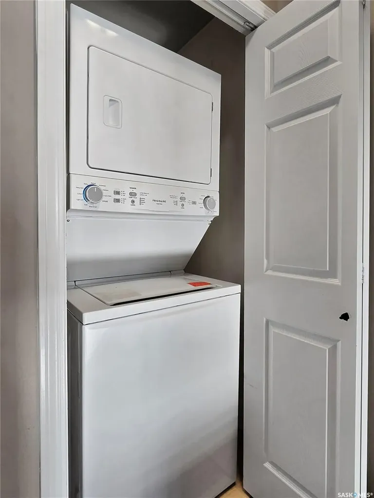 243 Herold Terrace Saskatoon SK S7T 0K9