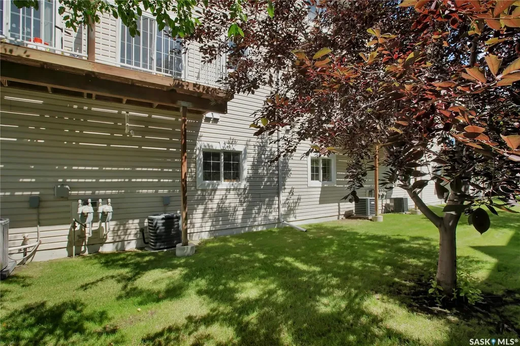 243 Herold Terrace Saskatoon SK S7T 0K9