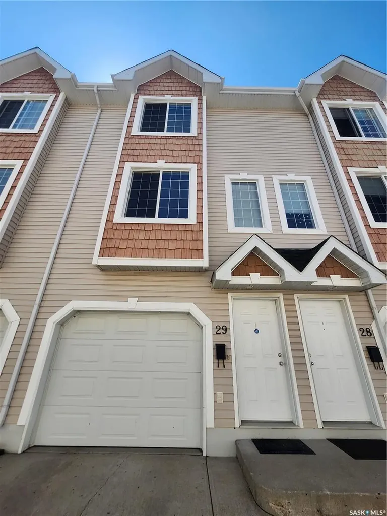 243 Herold Terrace Saskatoon SK S7T 0K9