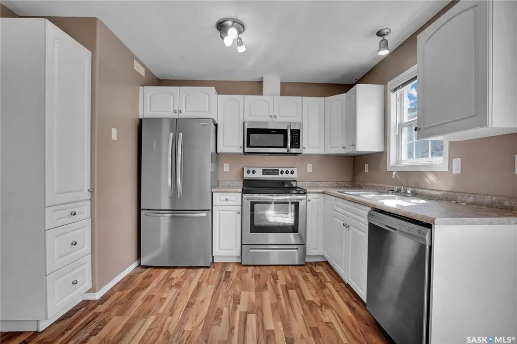 243 Herold Terrace Saskatoon SK S7T 0K9