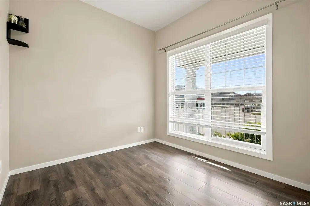 2802 Ridgway Avenue Regina SK S4X 0N1