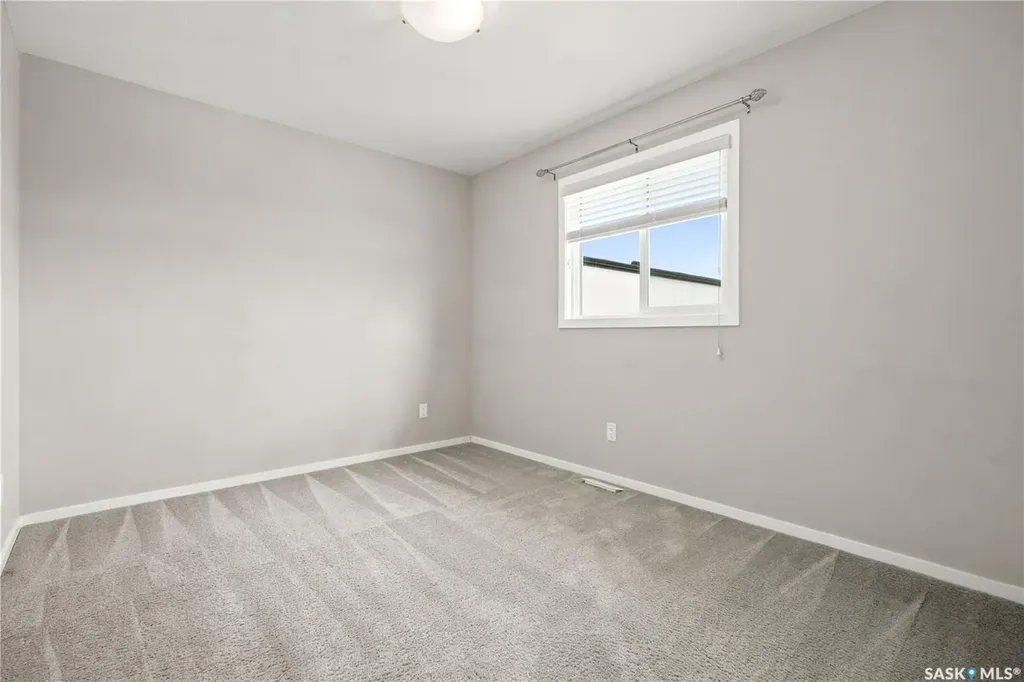 2802 Ridgway Avenue Regina SK S4X 0N1