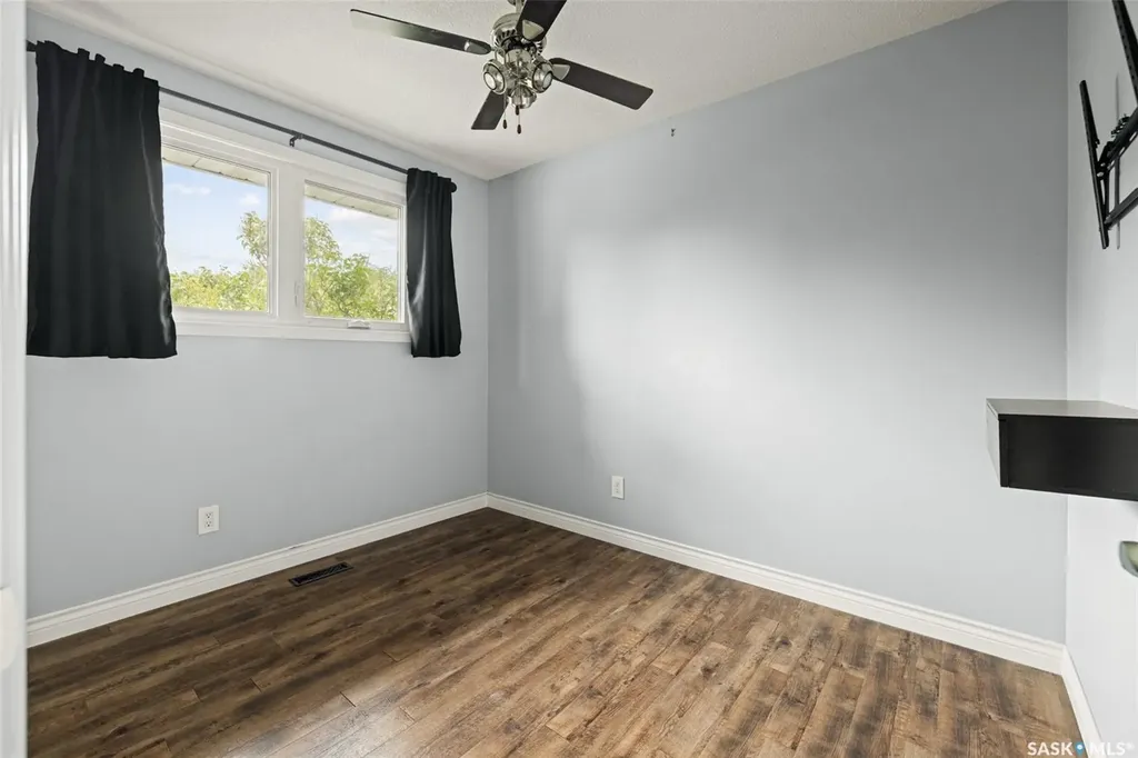 23 Boyce Street Regina SK S4R 6M3