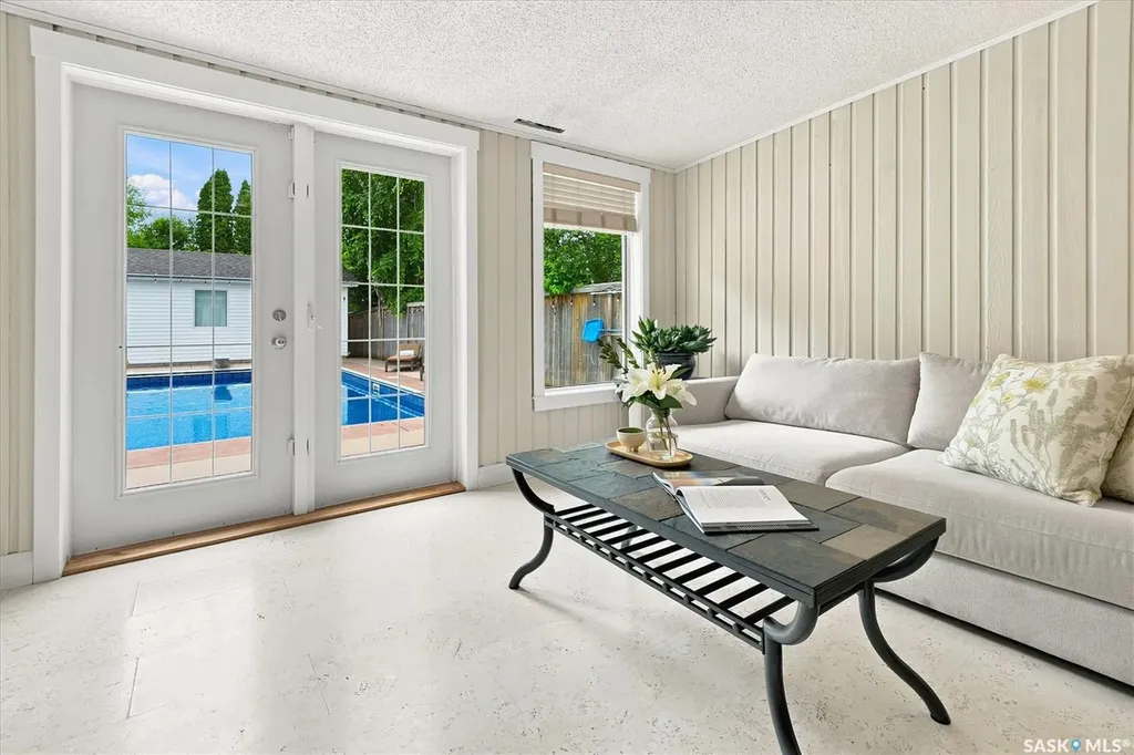 3834 Balfour Place Saskatoon SK S7H 3Z7