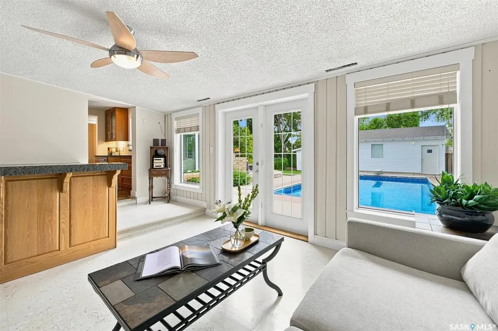 3834 Balfour Place Saskatoon SK S7H 3Z7