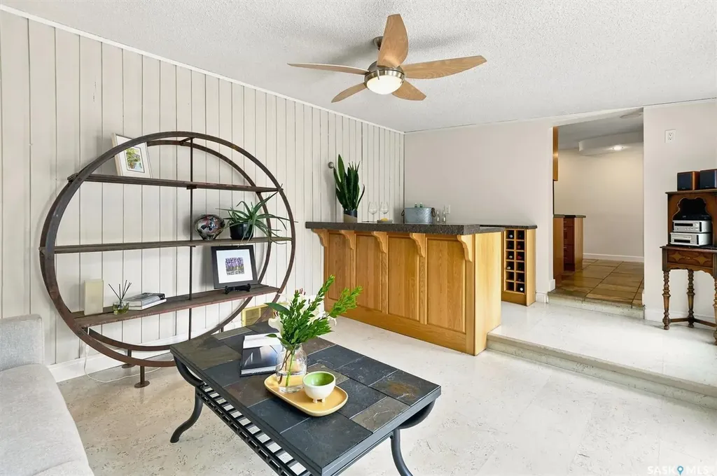 3834 Balfour Place Saskatoon SK S7H 3Z7