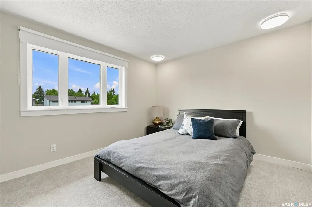 3834 Balfour Place Saskatoon SK S7H 3Z7