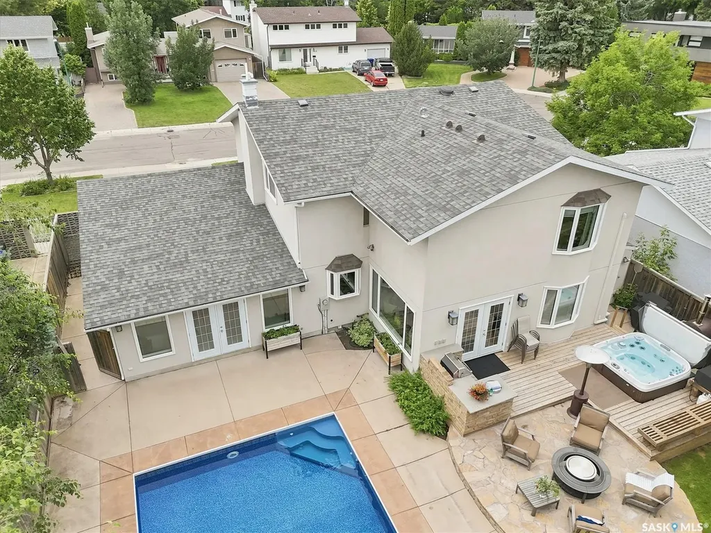 3834 Balfour Place Saskatoon SK S7H 3Z7