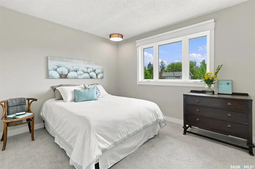 3834 Balfour Place Saskatoon SK S7H 3Z7
