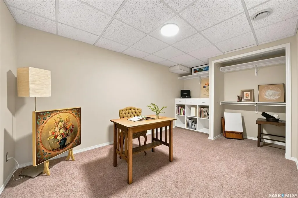 3834 Balfour Place Saskatoon SK S7H 3Z7