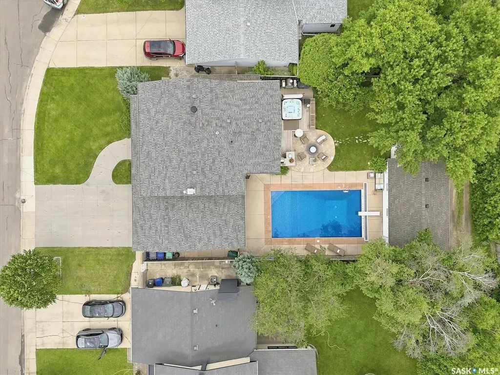 3834 Balfour Place Saskatoon SK S7H 3Z7