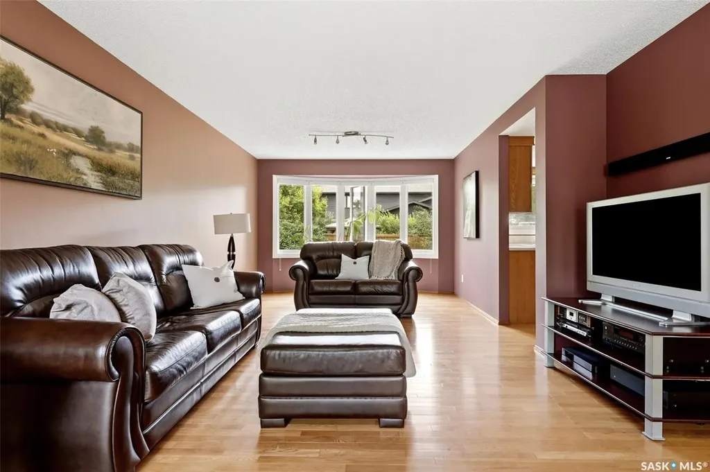 118 Lincoln Drive Regina SK S4S 6R3