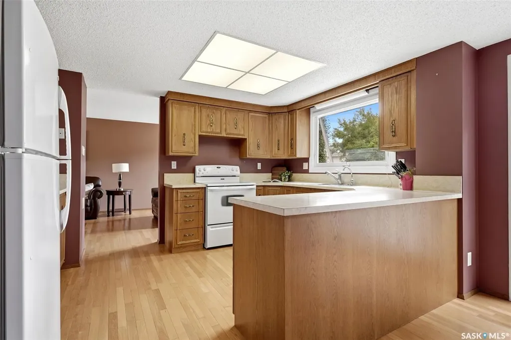 118 Lincoln Drive Regina SK S4S 6R3