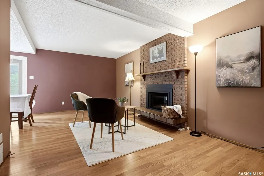 118 Lincoln Drive Regina SK S4S 6R3