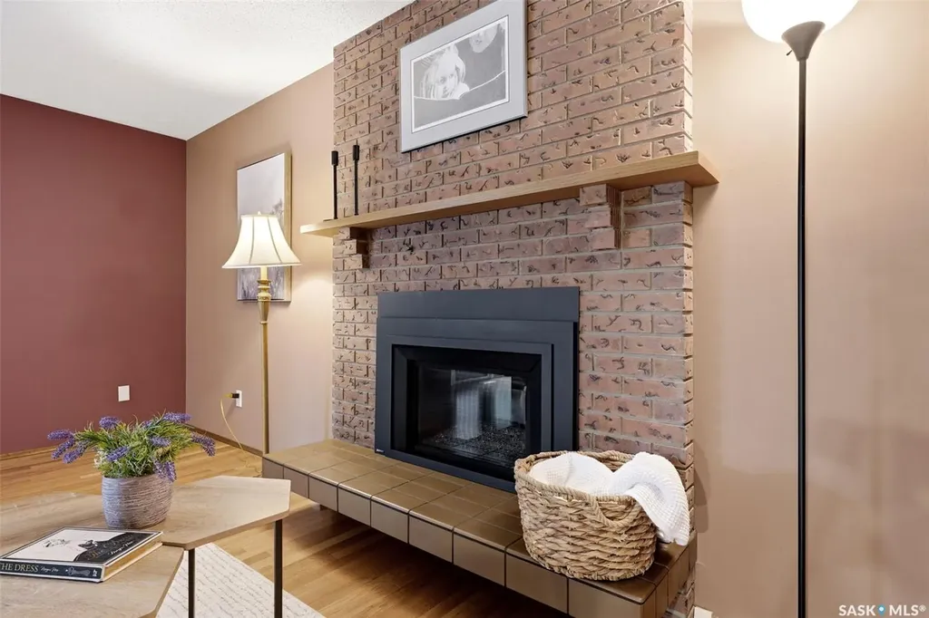 118 Lincoln Drive Regina SK S4S 6R3
