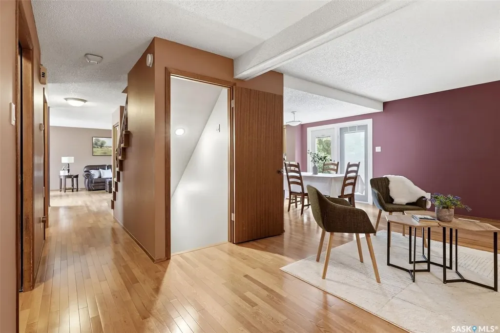 118 Lincoln Drive Regina SK S4S 6R3