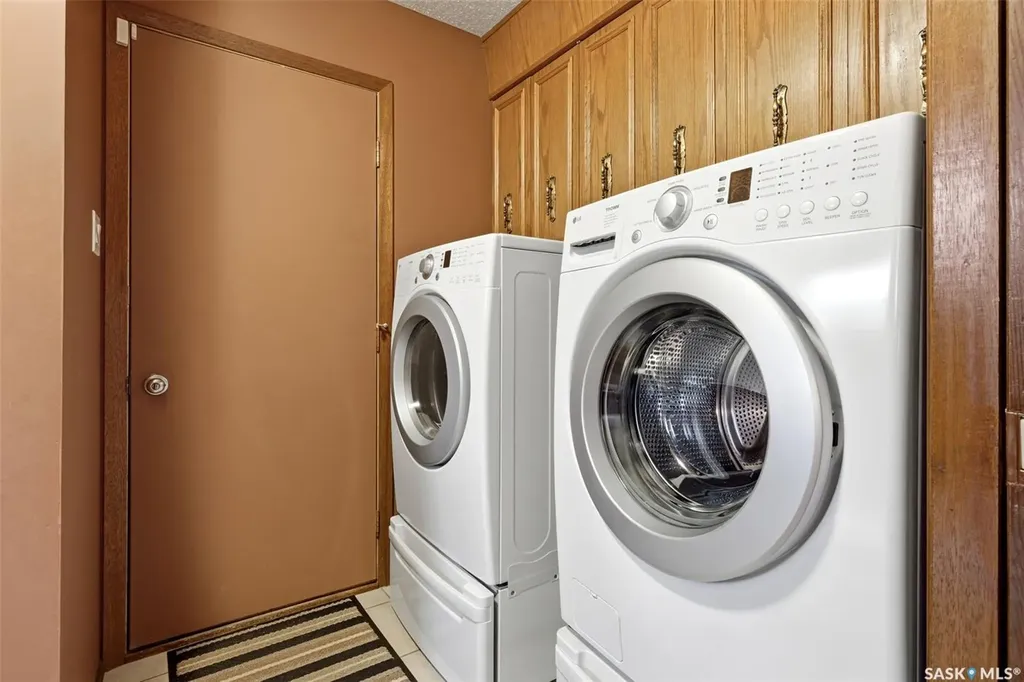 118 Lincoln Drive Regina SK S4S 6R3