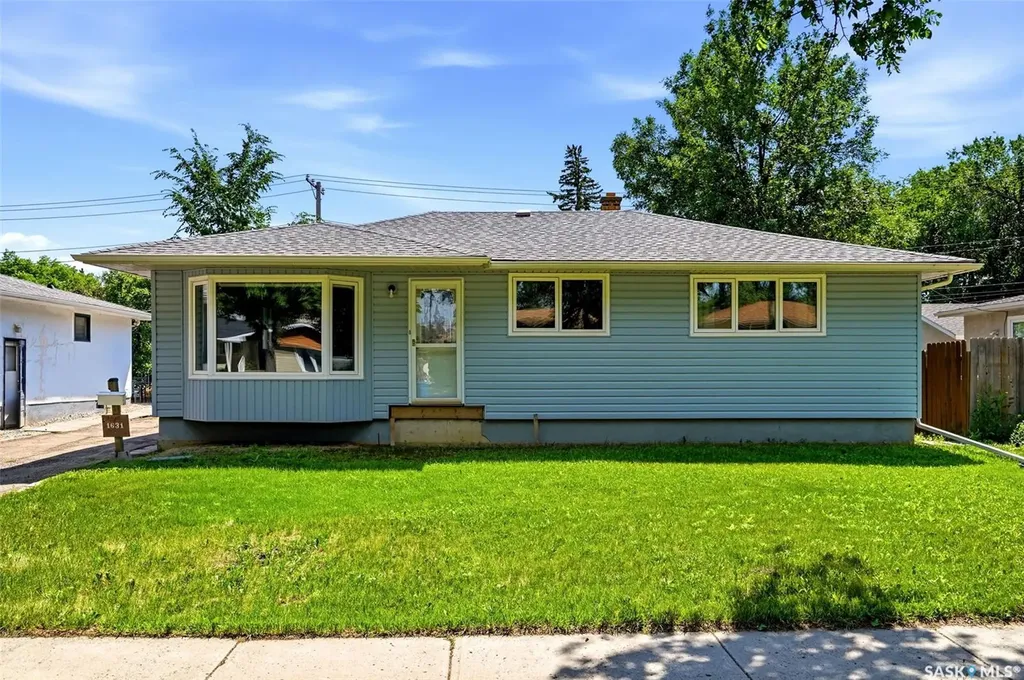 1631 Macpherson Avenue Regina SK S4S 4E1