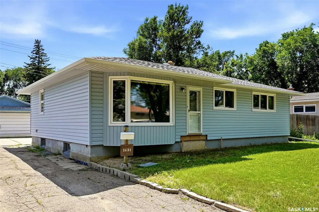 1631 Macpherson Avenue Regina SK S4S 4E1