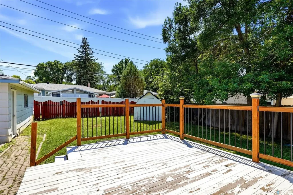 1631 Macpherson Avenue Regina SK S4S 4E1