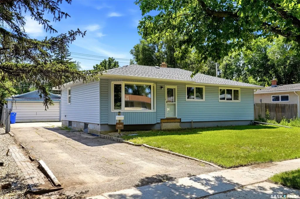 1631 Macpherson Avenue Regina SK S4S 4E1