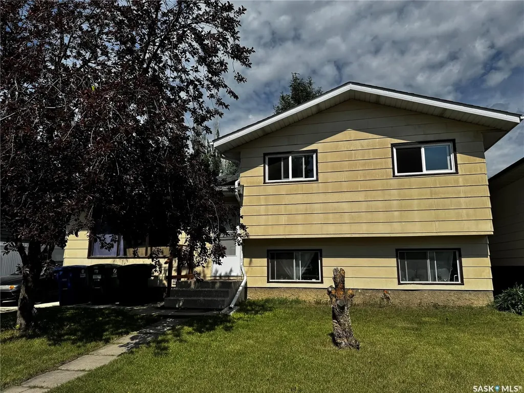 3554 Fairlight Drive Saskatoon SK S7M 4T3