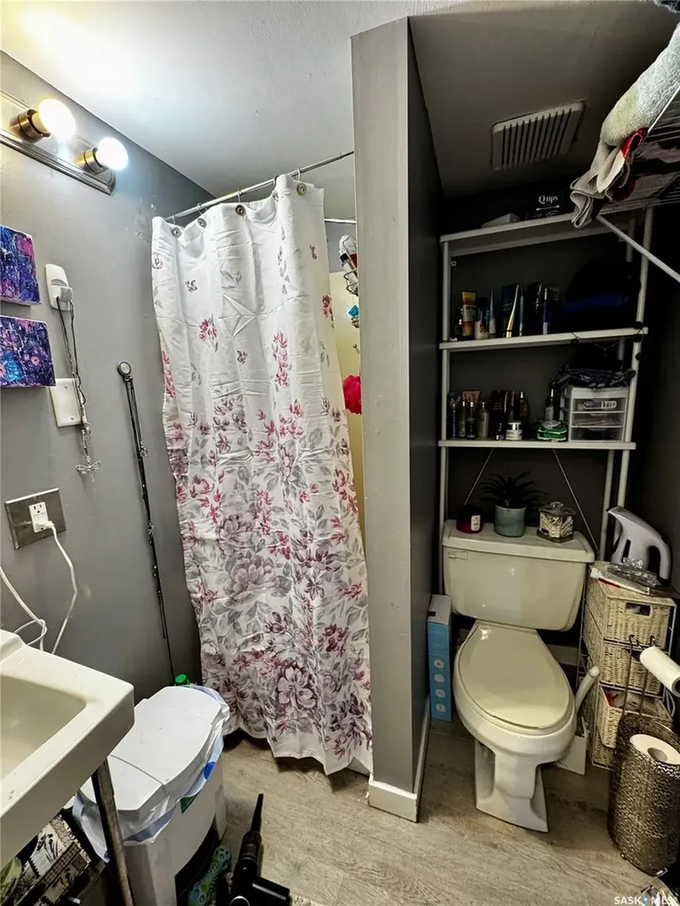 3554 Fairlight Drive Saskatoon SK S7M 4T3