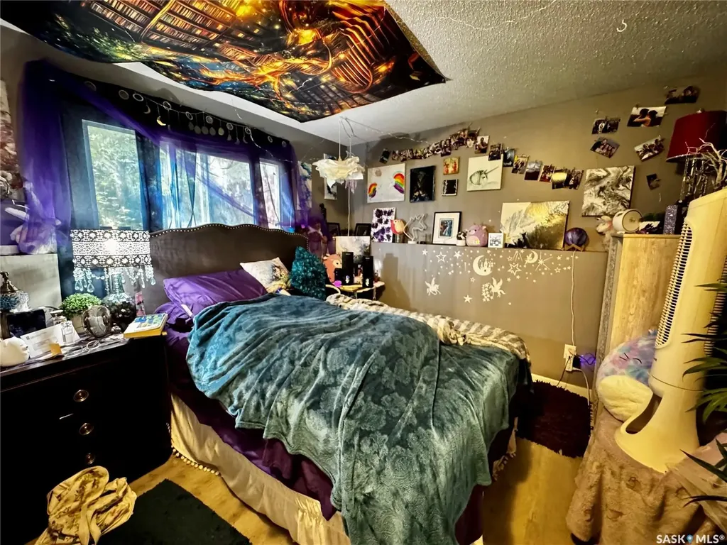 3554 Fairlight Drive Saskatoon SK S7M 4T3
