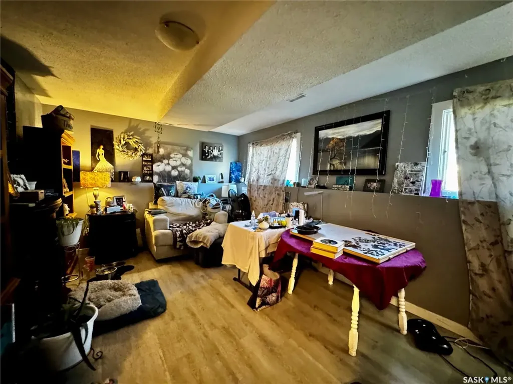 3554 Fairlight Drive Saskatoon SK S7M 4T3
