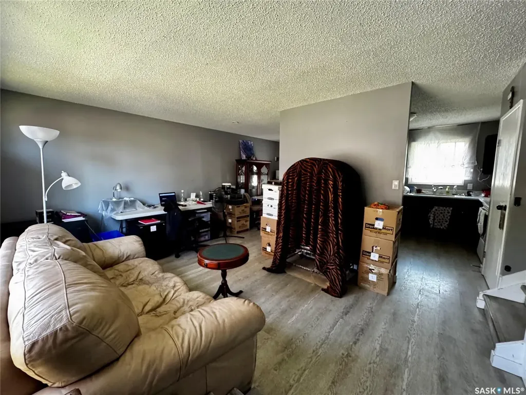 3554 Fairlight Drive Saskatoon SK S7M 4T3