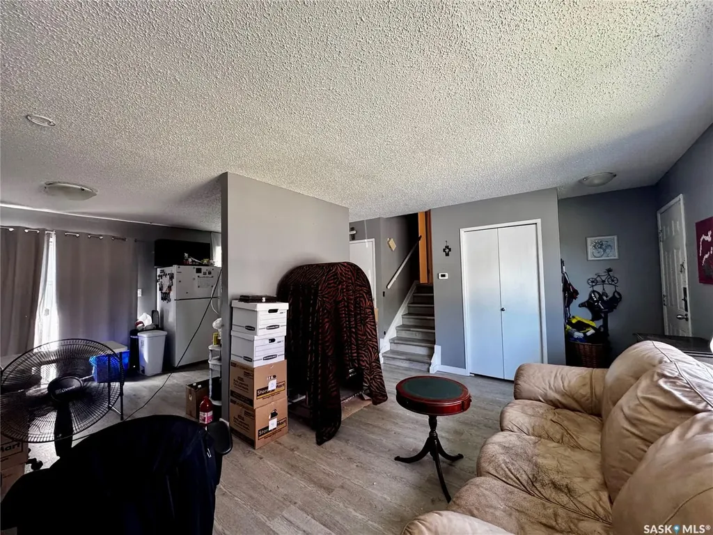 3554 Fairlight Drive Saskatoon SK S7M 4T3