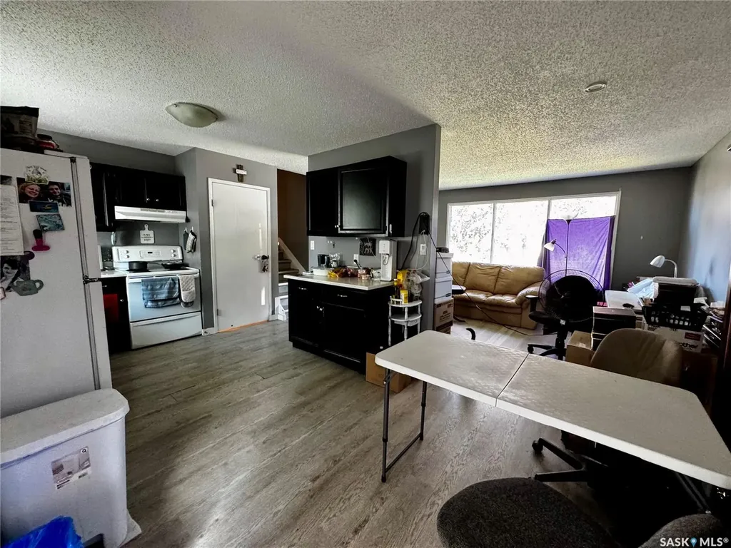3554 Fairlight Drive Saskatoon SK S7M 4T3