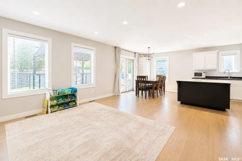 338 Stensrud Road Saskatoon SK S7W 1B4