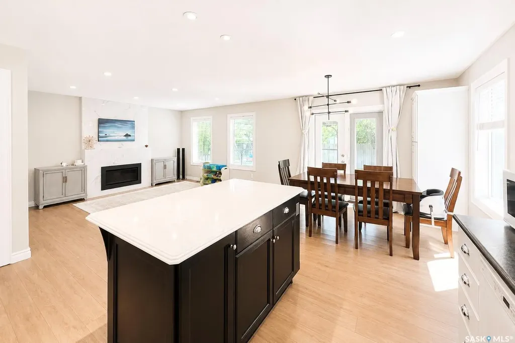 338 Stensrud Road Saskatoon SK S7W 1B4