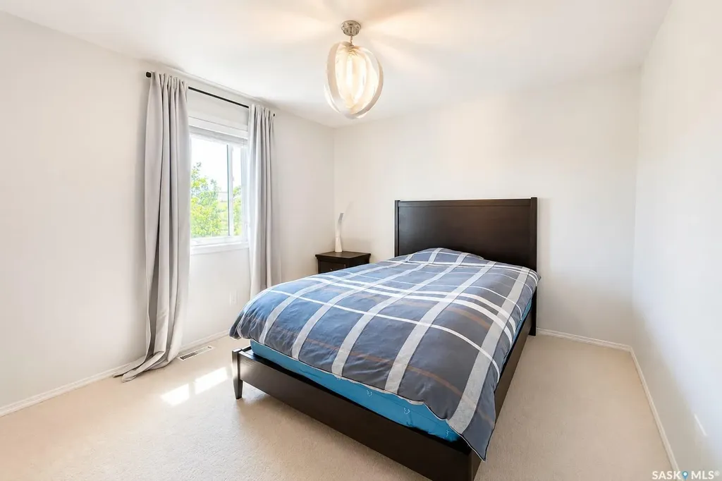 338 Stensrud Road Saskatoon SK S7W 1B4