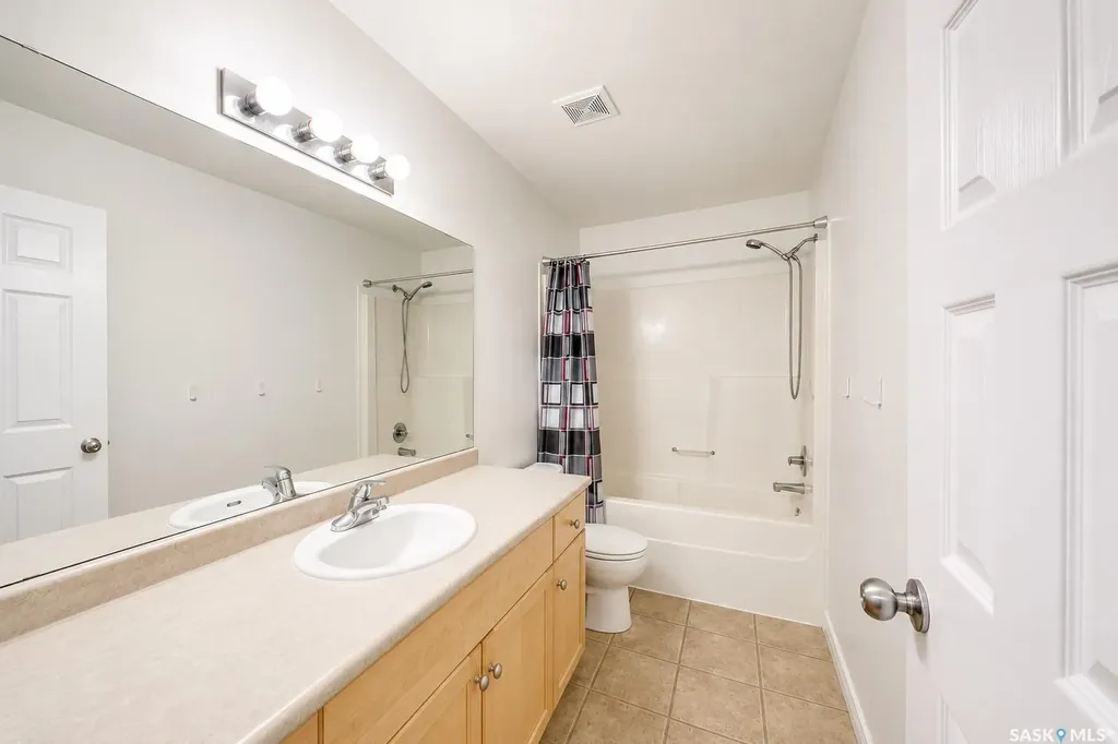 338 Stensrud Road Saskatoon SK S7W 1B4