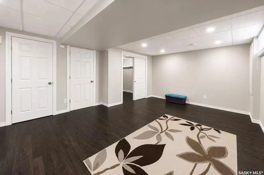 338 Stensrud Road Saskatoon SK S7W 1B4