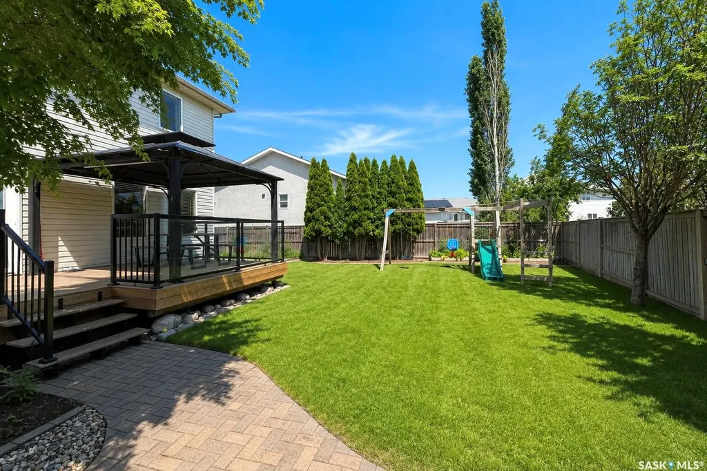 338 Stensrud Road Saskatoon SK S7W 1B4