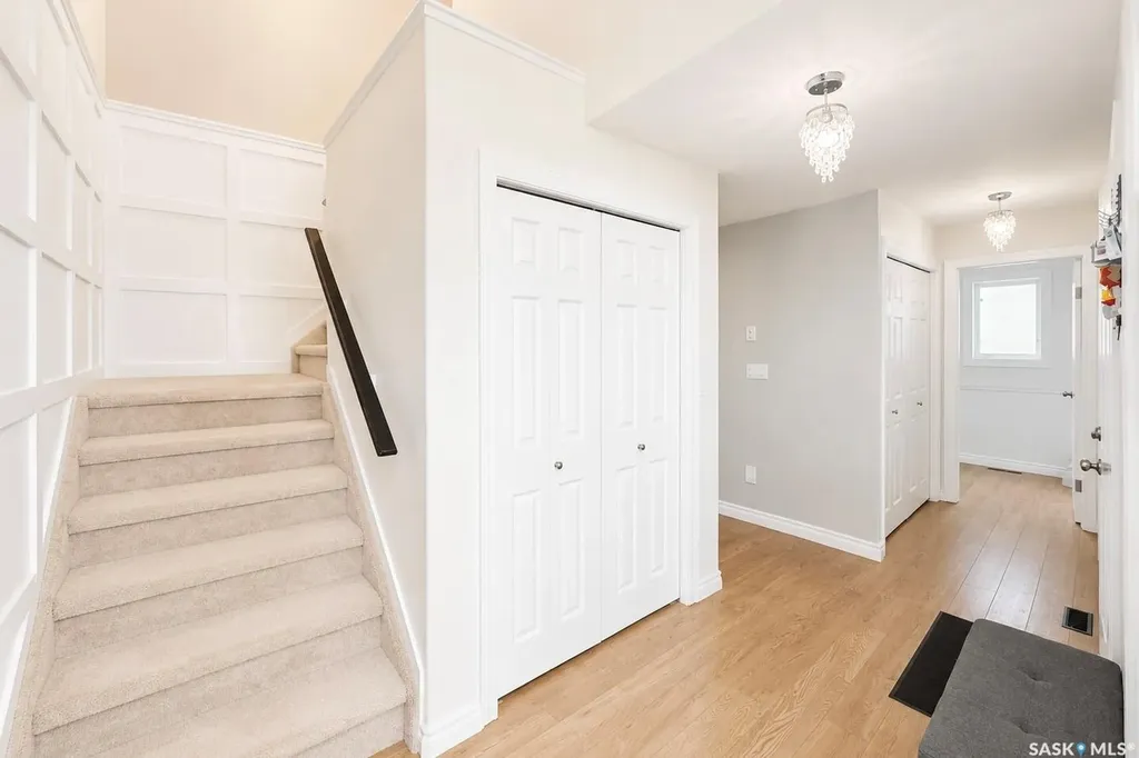 338 Stensrud Road Saskatoon SK S7W 1B4