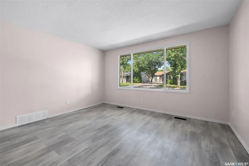 1342 Brown Street Regina SK S4N 5M3