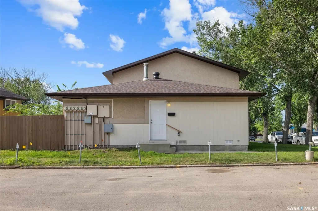 1342 Brown Street Regina SK S4N 5M3