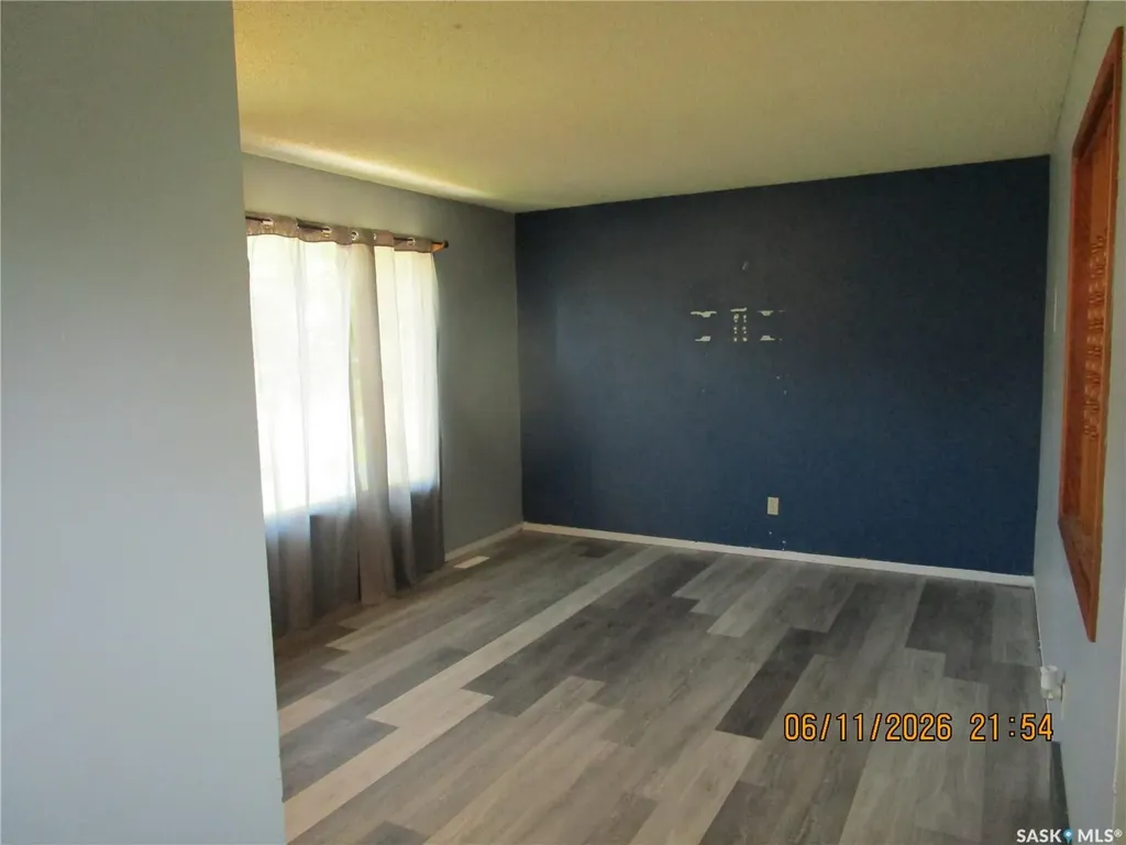 504 4th Avenue W Assiniboia SK S0H 0B0