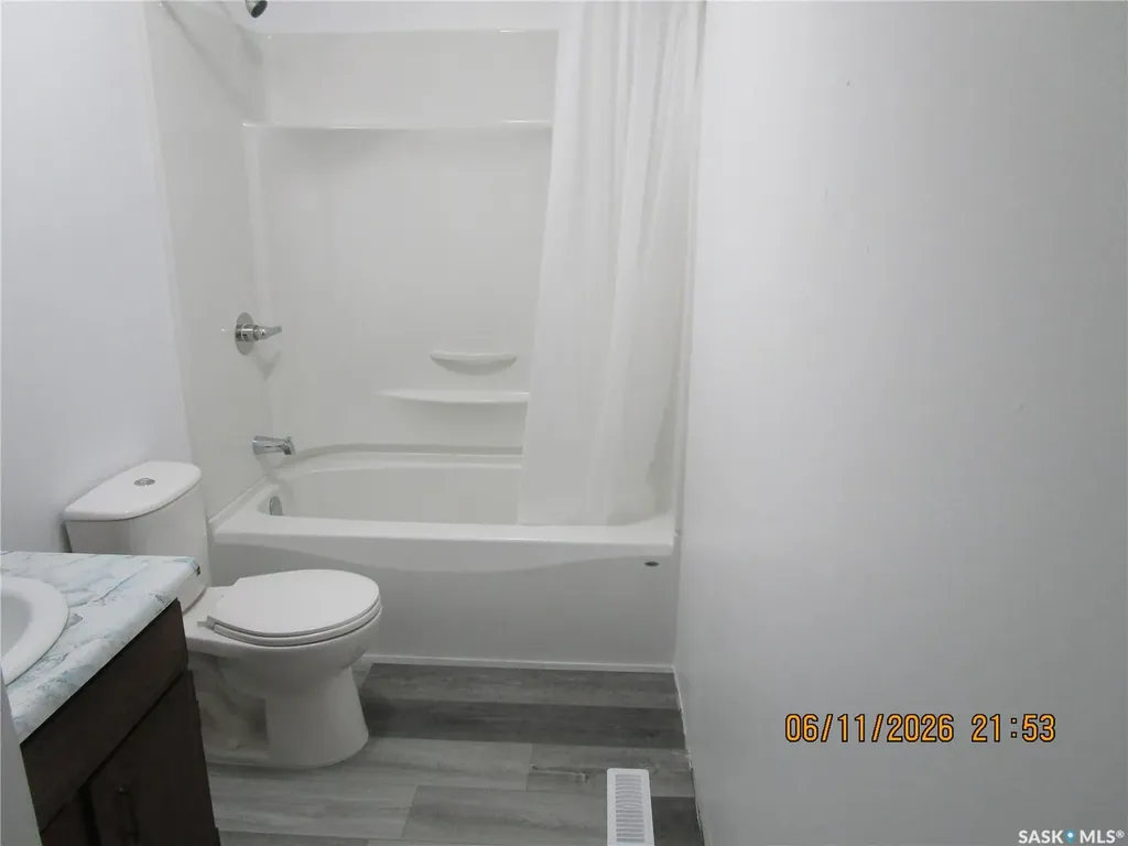 504 4th Avenue W Assiniboia SK S0H 0B0