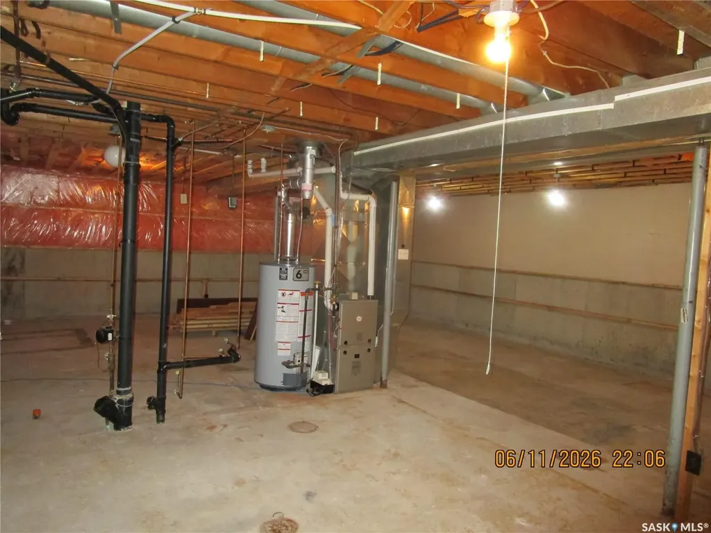 504 4th Avenue W Assiniboia SK S0H 0B0