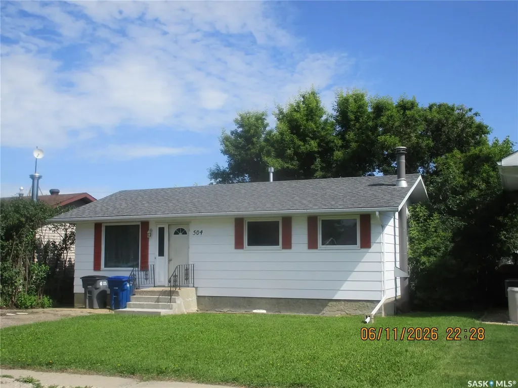 504 4th Avenue W Assiniboia SK S0H 0B0