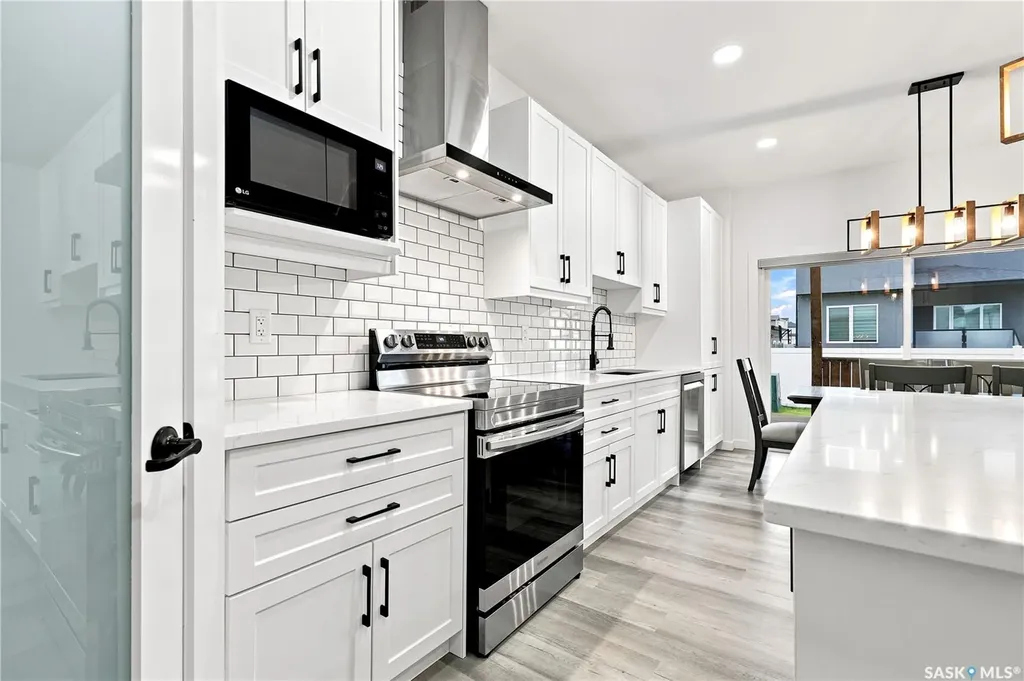 530 Taskamanwa Street Saskatoon SK S7V 1P8