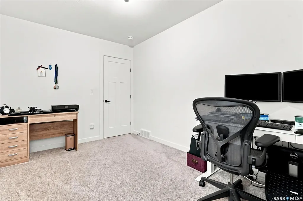 530 Taskamanwa Street Saskatoon SK S7V 1P8
