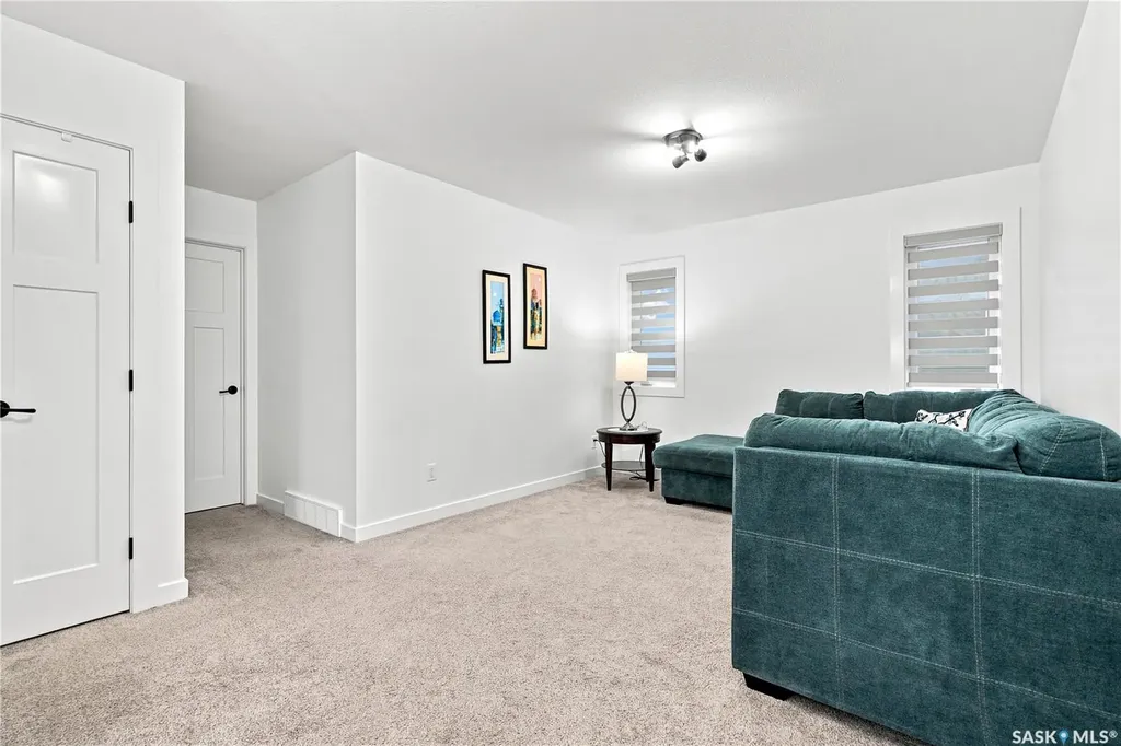 530 Taskamanwa Street Saskatoon SK S7V 1P8