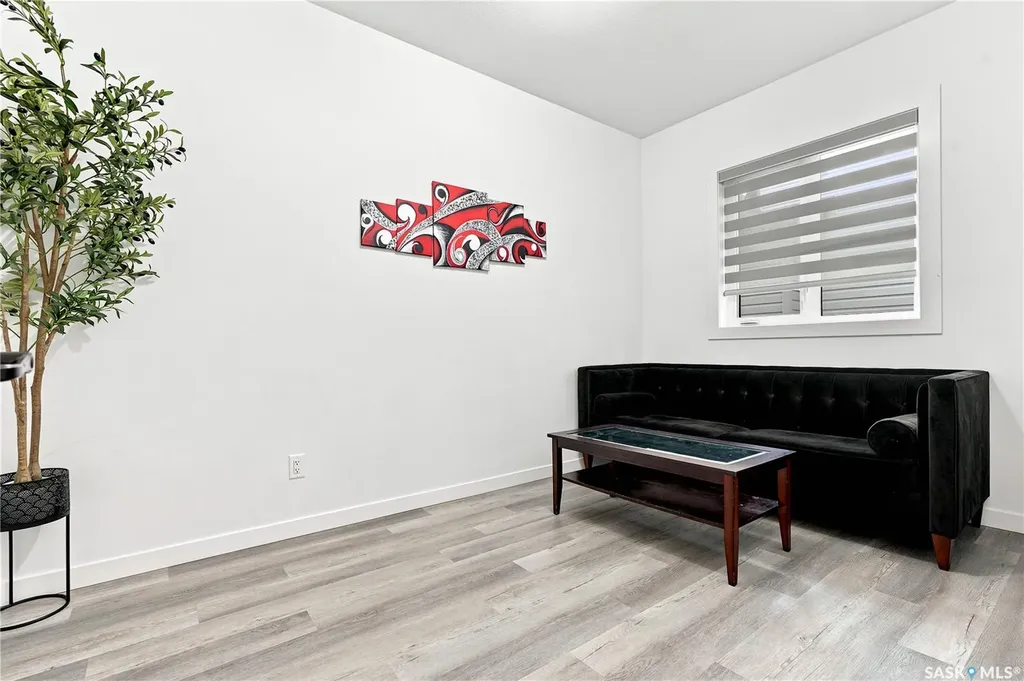 530 Taskamanwa Street Saskatoon SK S7V 1P8